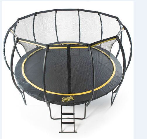 round trampoline from Domijump