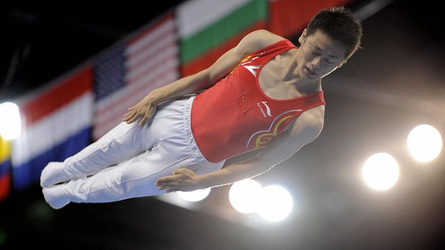 acrobats trampoline