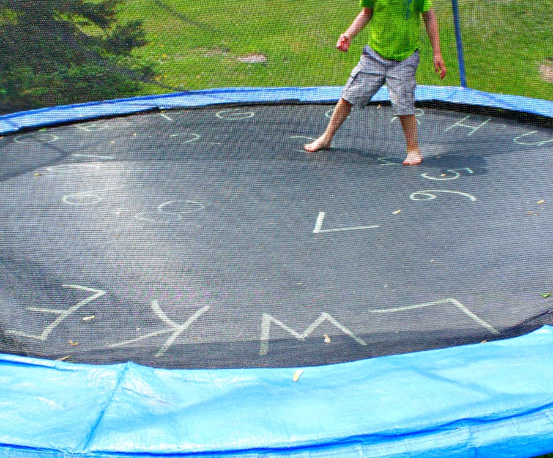 trampoline games